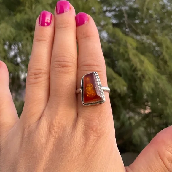 Baltic Amber & Silver Ring - Picture 2 of 8